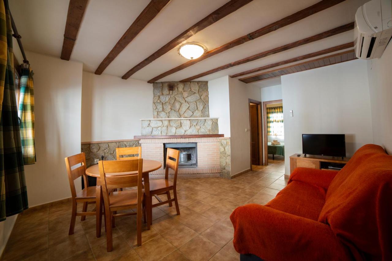 Apartamentos Berrocal Алкала дел Хукар Екстериор снимка